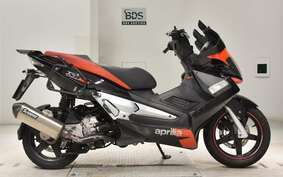 APRILIA SR MAX 300 2014