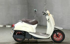 HONDA CREA SCOOPY I AF55