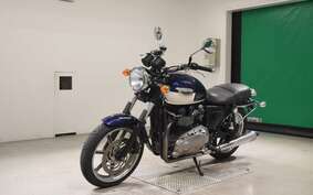 TRIUMPH BONNEVILLE SE 2012