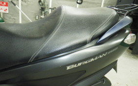 SUZUKI SKYWAVE 200 (Burgman 200) CH41A