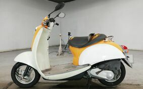 HONDA CREA SCOOPY AF55