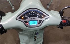 VESPA  VESPA  PRIMA  BEIGE RA125 ..