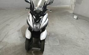 YAMAHA TRICITY 125 SE78