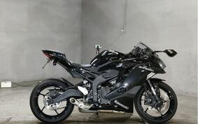 KAWASAKI ZX-25R ZX250E