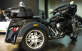 HARLEY FLHTCUTG TRIKE 2016 MAL