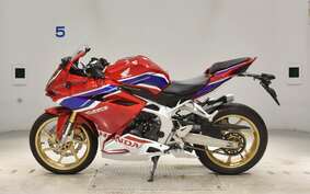 HONDA CBR250RR A MC51