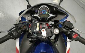 HONDA CBR250R MC41