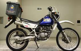 SUZUKI DJEBEL 200 (DR200SE) SH42A