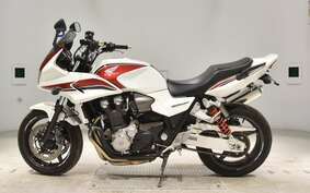 HONDA CB1300SB SUPER BOLDOR A 2013 SC54