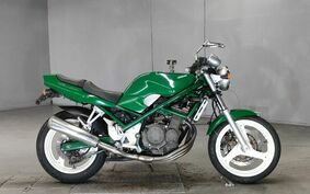 SUZUKI BANDIT 250 GJ74A