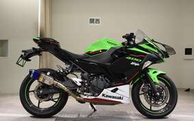 KAWASAKI NINJA 400 EX400G