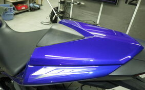 YAMAHA YZF-R25 A RG10J