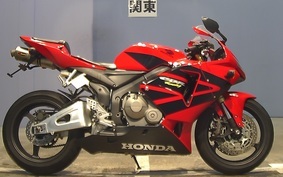 HONDA CBR600RR GEN 2 2006 PC37