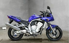 YAMAHA FZ FAZER FEATHER 2001 RN06