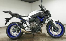 YAMAHA MT-07 2015 RM07J