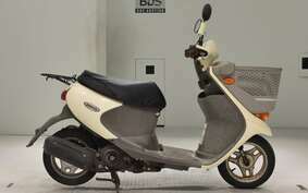 SUZUKI LET's 4 Basket CA43A