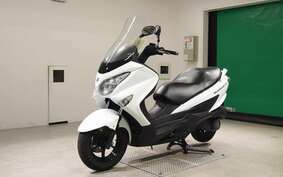 SUZUKI SKYWAVE 200 (Burgman 200) CH41A