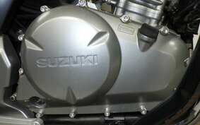 SUZUKI GSR250