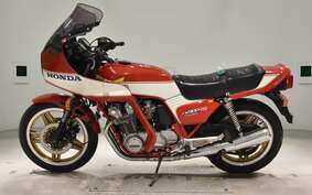 HONDA CB900F 2023 SC01