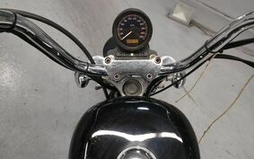 HARLEY XL883 2004 CAM