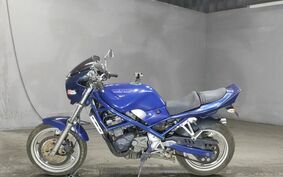 SUZUKI BANDIT 250 GJ74A