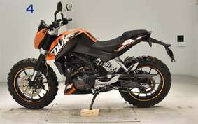 KTM 200 DUKE JUC4D