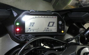 YAMAHA YZF-R3 2020 RH13J