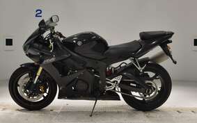 YAMAHA YZF-R6 2005