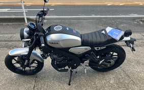 YAMAHA XSR125