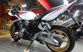 HONDA CB1300 SUPER  BOL DOR ABS 2006 SC54