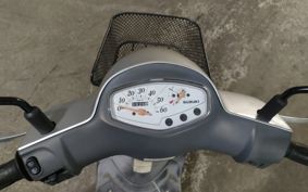 SUZUKI LETS4 CA45A