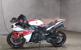 YAMAHA YZF-R1 RN23