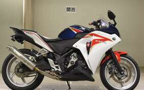 HONDA CBR250R A MC41