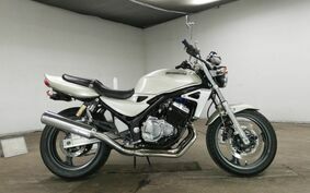 SUZUKI GSX250FX ZR250C