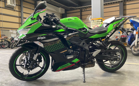 KAWASAKI NINJA ZX 25 ZX250E