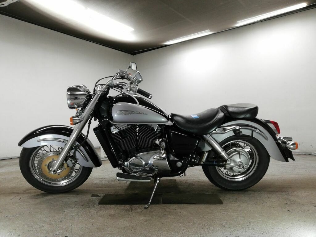 Honda shadow 1100 aero