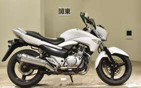 SUZUKI GSR250 GJ55D