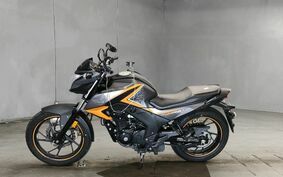 HONDA HORNET 160 R KC23