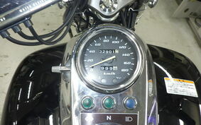 KAWASAKI ELIMINATOR 250 V VN250A