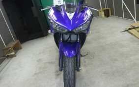 YAMAHA YZF-R25 A RG10J