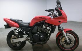 YAMAHA FZ400 1997 4YR