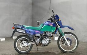 YAMAHA XT400 ARTESIA 4DW