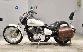 HONDA SHADOW 400 CUSTOM 2011 NC45