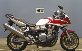 HONDA CB1300SB SUPER BOLDOR A 2005 SC54