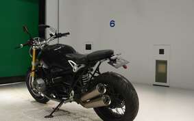 BMW R NINE T 2014