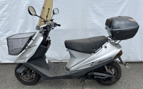 SUZUKI ADDRESS V100