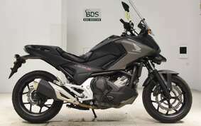 HONDA NC750X D Limited 2020 RC90