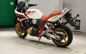 HONDA CB1300SB SUPER BOLDOR A 2006 SC54