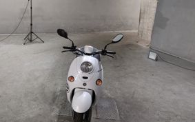 YAMAHA E- VINO  SY11J