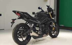 TRIUMPH STREET TRIPLE 85 2013